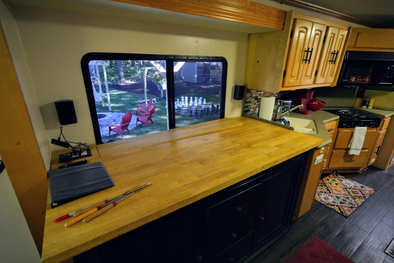 3E *Glamping At Treasure Lake* 두보이스 외부 사진